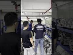 مشتريان عربي به کارخونه ما اومدن