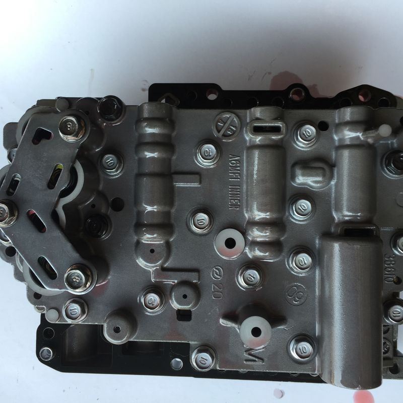 A6MF2 A6MF2-1 بدن دریچه برای موتورهای دیزل Hyundai 2.0L و 2.4L