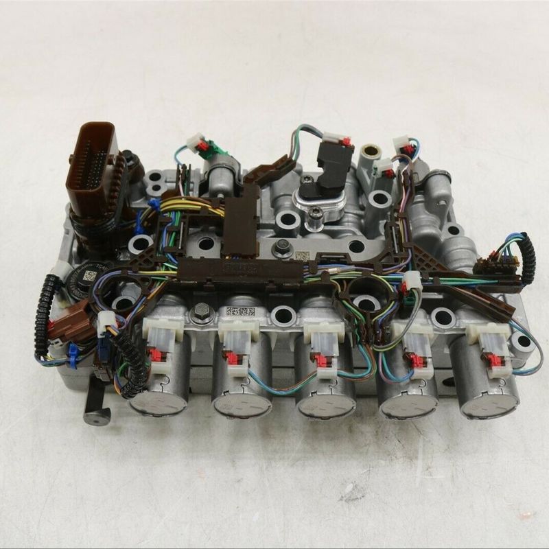 7 کیلوگرم Ford Escape EDGE Transmission Part 8F24 8F35 مونتاژ بدن شیر با مصرف